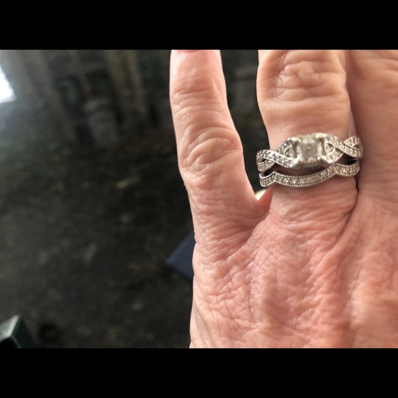 Diamond wedding set. 1/2 carat set in platinum. - Picture 3 of 6